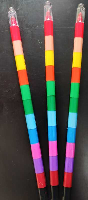 MULTICOLOUR STACKUP CRAYONS
